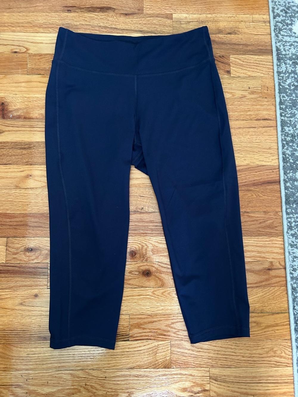 Navy Activewear Leggings - Stretch Capri